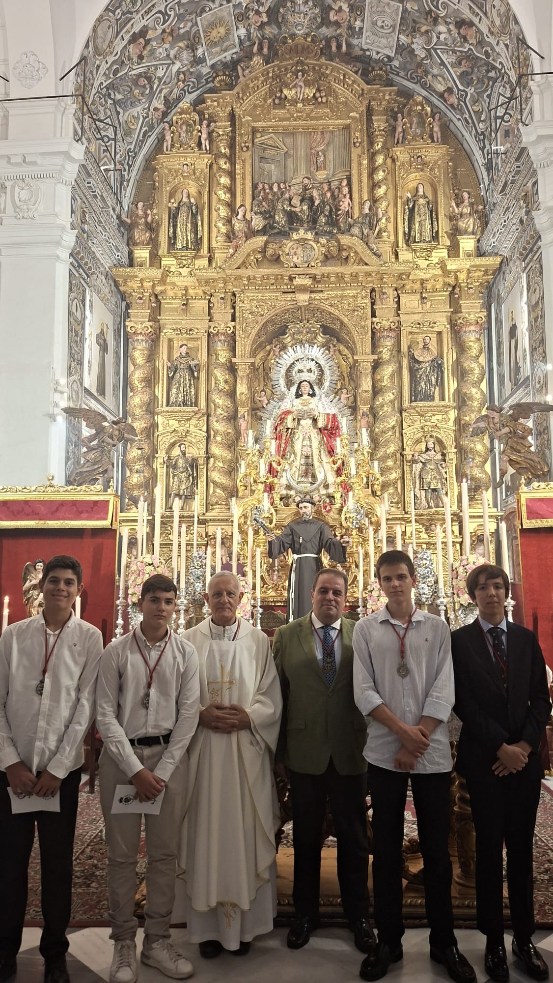 Jura de Reglas de los hermanos de 14 años - Hermandad de la Sagrada Cena